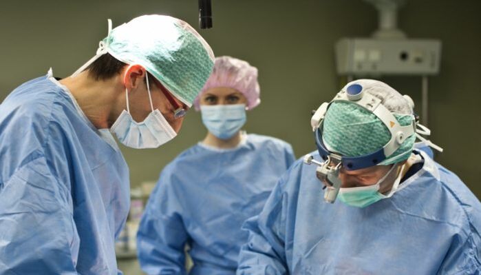 العلاج الجراحي لالتهاب مفاصل الركبة